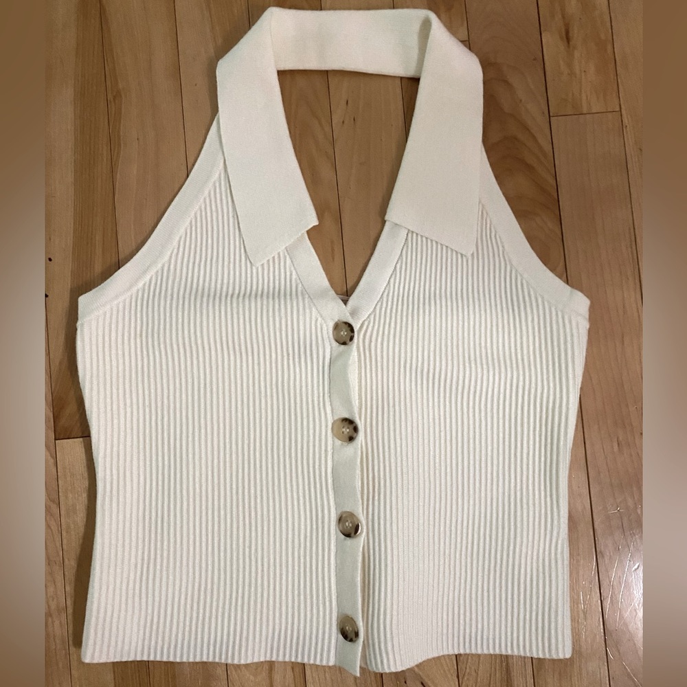 Brand NEW🌤️Express Halter